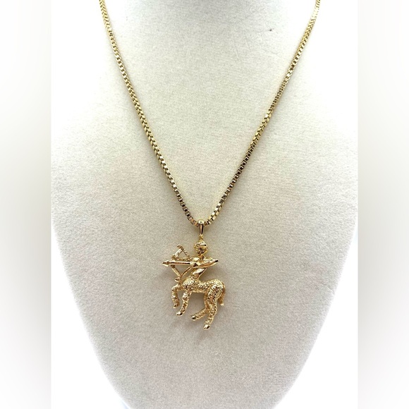 Vintage Monet Gold Zodiac Sagittarius Archer Necklace Vintage Monet 1990’s - Picture 3 of 16